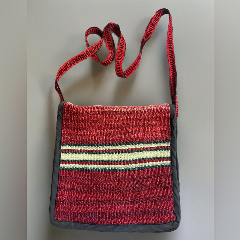Boho Bag 🌎 - Picture 2 of 5